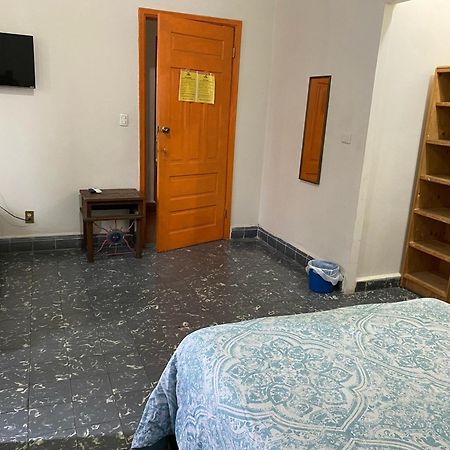 My Family In Monterrey - Hostel 外观 照片